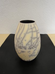 Vase Raku Nu en grès Vase Raku Nu en grès